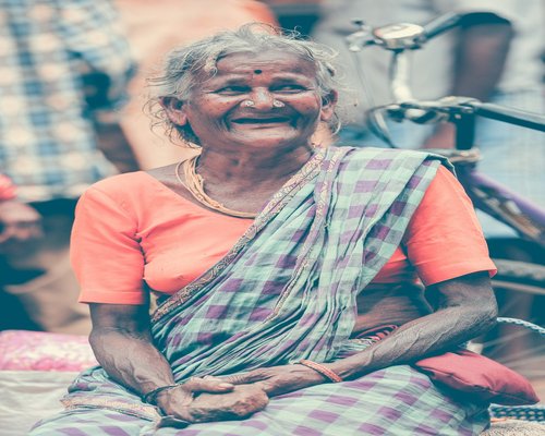 happy woman testimonial